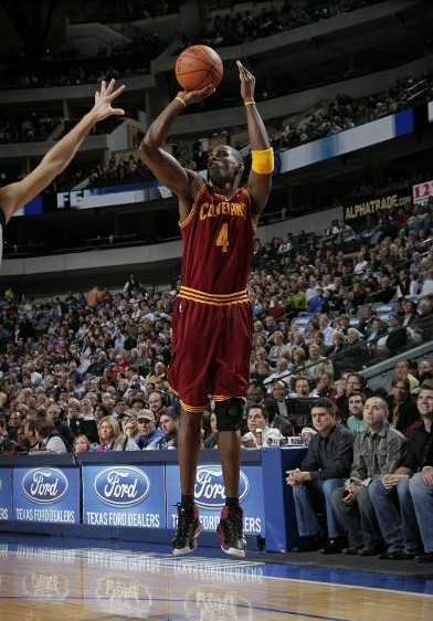 足球与篮球的激情碰撞，在线观看NBA常规赛与足球巴巴的精彩瞬间