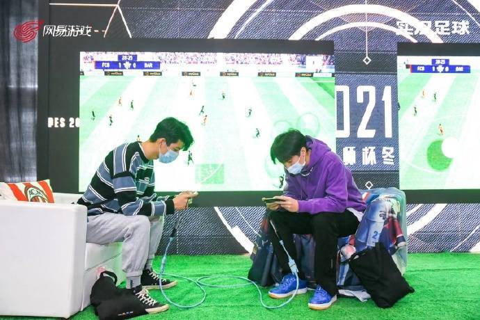 探索足球激情，实况足球2021官网下载指南