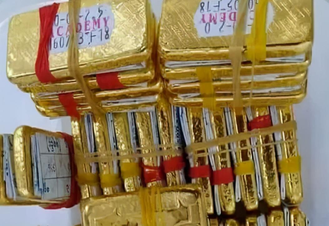 24小时现货黄金价格走势深度解析，波动背后的市场逻辑与投资策略