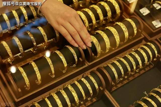 黄金手镯价格，一克黄金的背后故事