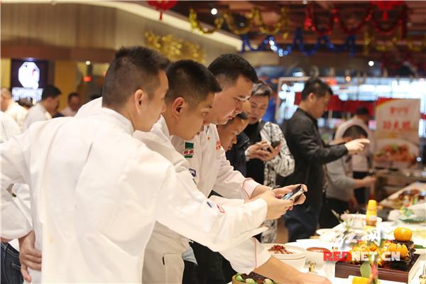 118k现场直播，重塑音乐盛宴的沉浸式体验
