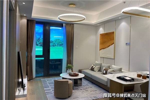 揭秘六给彩票香港，背后的真相与风险六给彩票香港生肖图