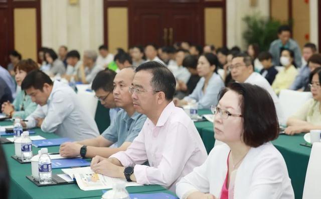 小狼狗高手论坛—网络社交新风尚的探索与反思小狼狗高手论坛官网