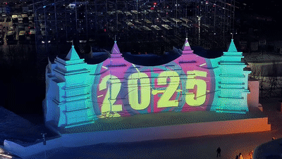 澳门，2048年光影交织的未来图景2024年澳门图片资料53棋