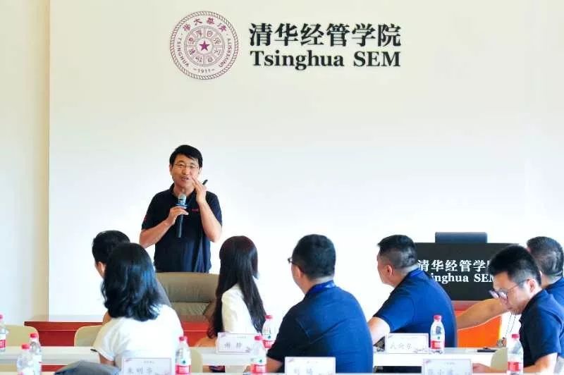 蓝姐三中三大论，解锁网络交流新境界的智慧火花蓝姐三中三论坛资料大全最新版本更新内容介绍