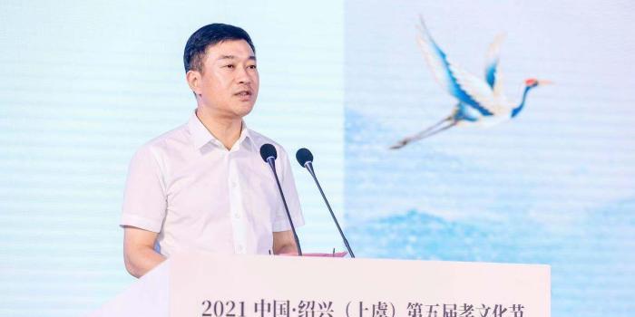 正版四不像吧—数字时代下的文化与商业融合新探索正版四不像吧135期图